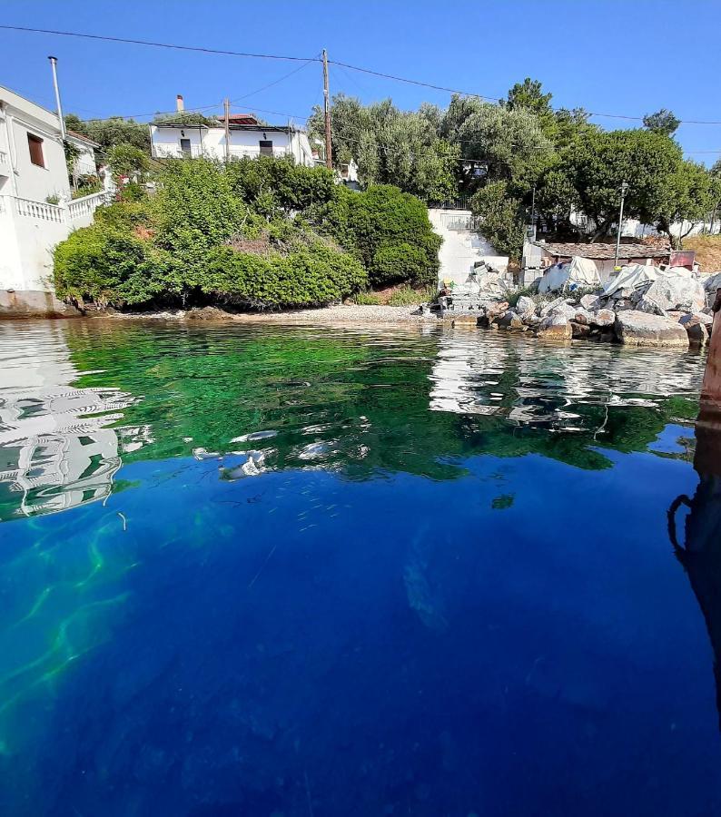 Chiona΄S Apartments By The Sea Paleo Trikeri Εξωτερικό φωτογραφία